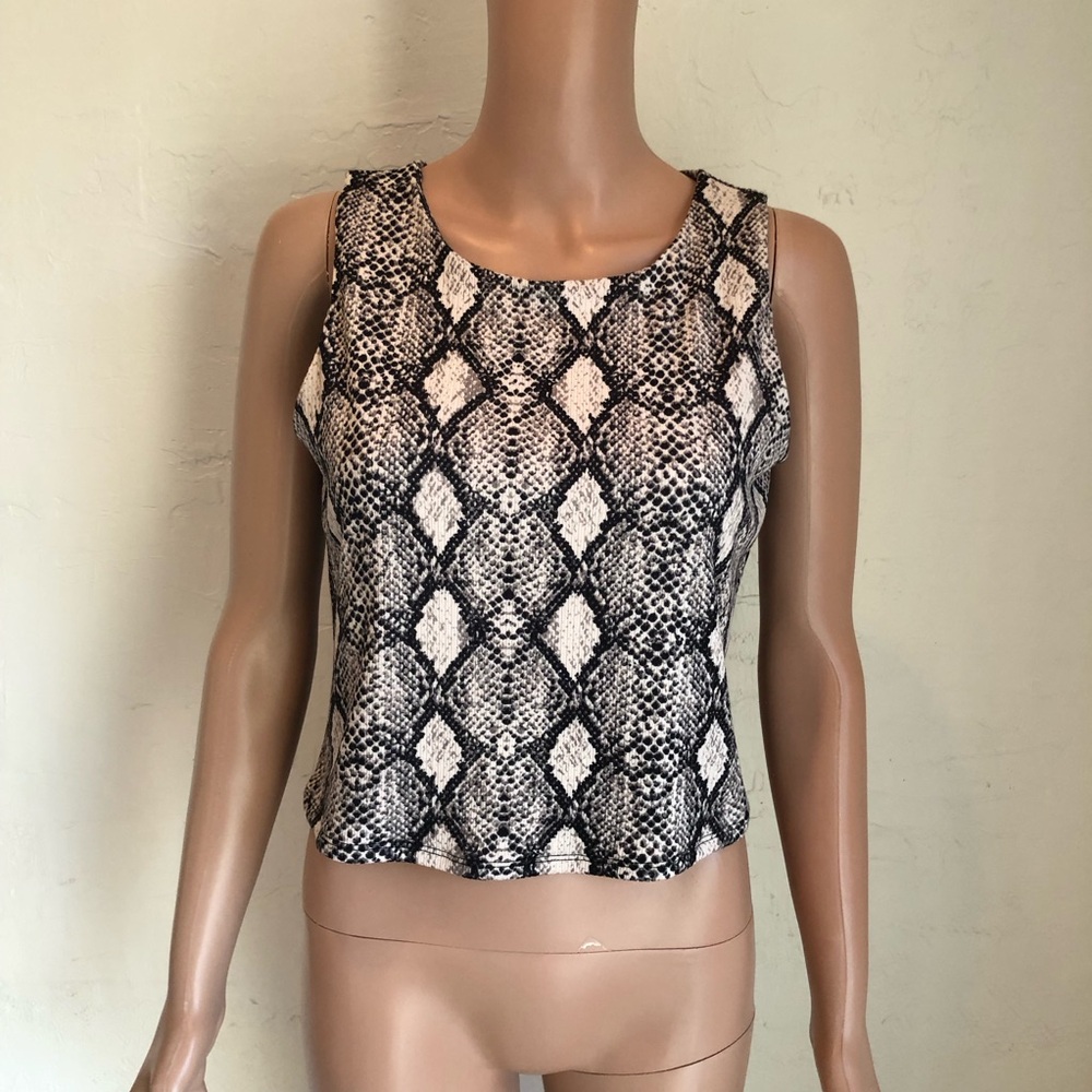Vibe Sportswear Women’s Size L Animal Print Snake-Skin Cropped Tank-Top Shirt